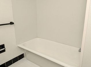 255 Whipple Ave NW #B, Canton, OH 44708