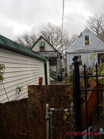 2nd image of 6750 S Ada St