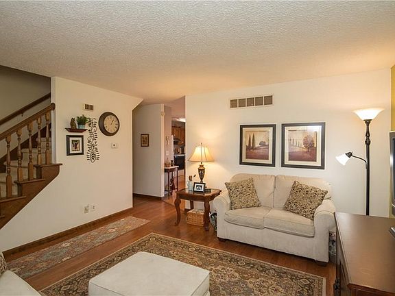3rd image of 4675 E County Road 100 N