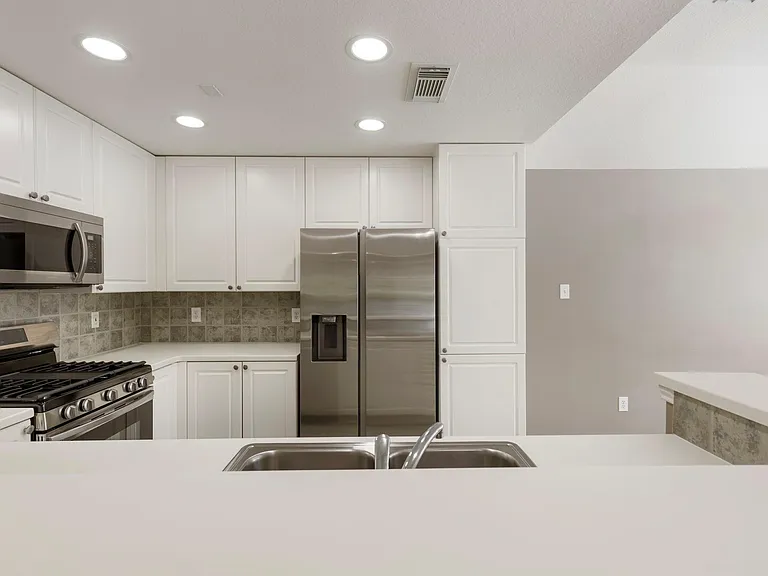 67 Woodlily Pl — Photo 13