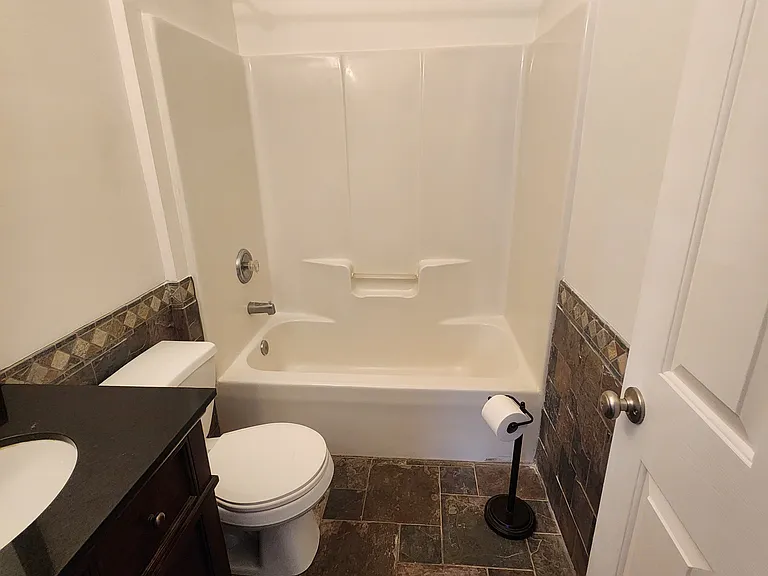 2375 Curecanti Ct — Photo 21
