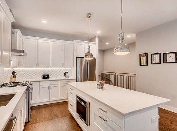 5th image of 1621 N Humboldt Blvd #1-N