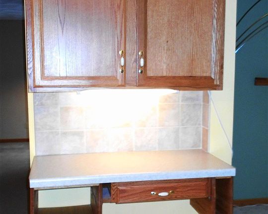 4th image of 4538 Hampstead Pl