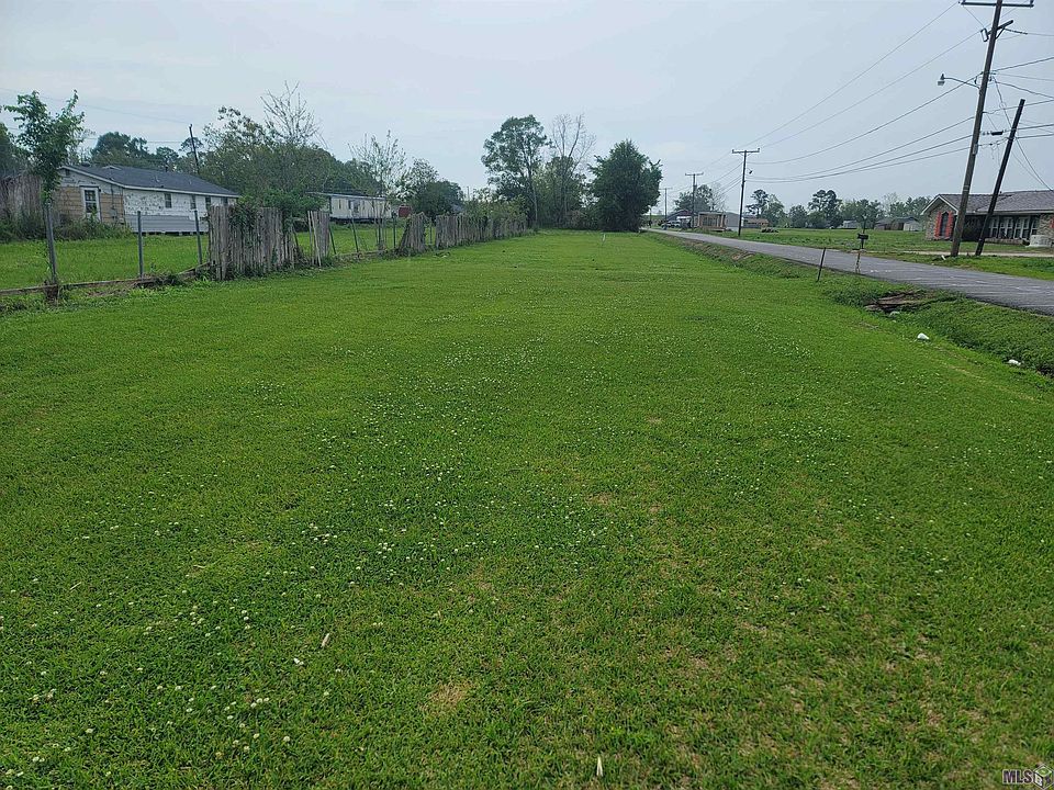 2nd image of 3258 Baytree St