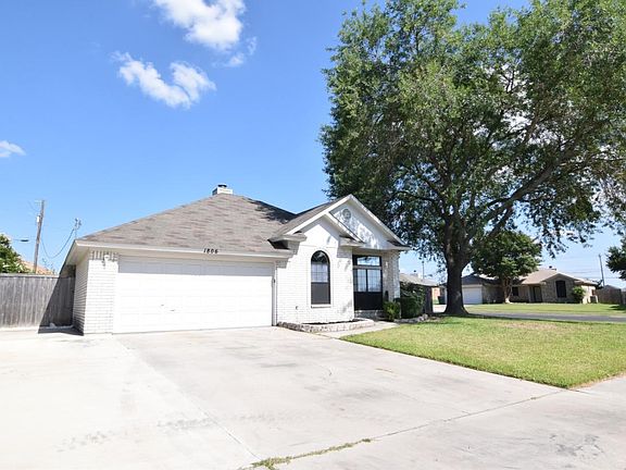 3rd image of 1806 Sundown Dr