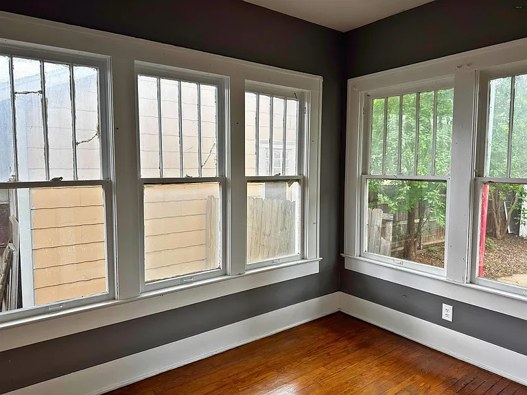 1705 Pearl Ave — Photo 29