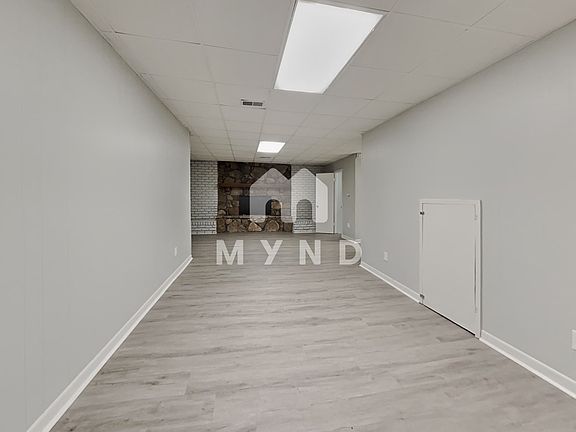 4th image of 1308 Glenwick Cir
