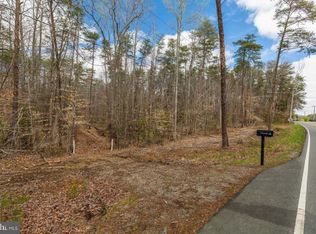 7605 River Rd, Fredericksburg, VA 22407