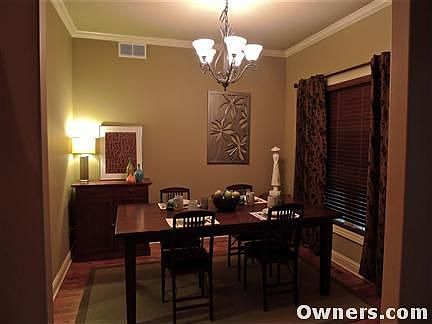 Elegant, formal dining room