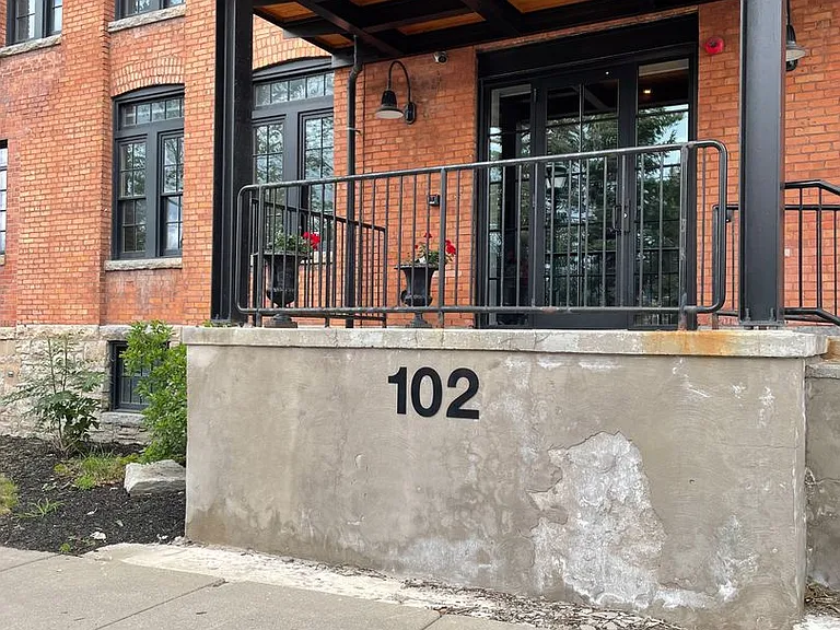 Oak Knitting Mill Apartments Franklin Square Available — Photo 12