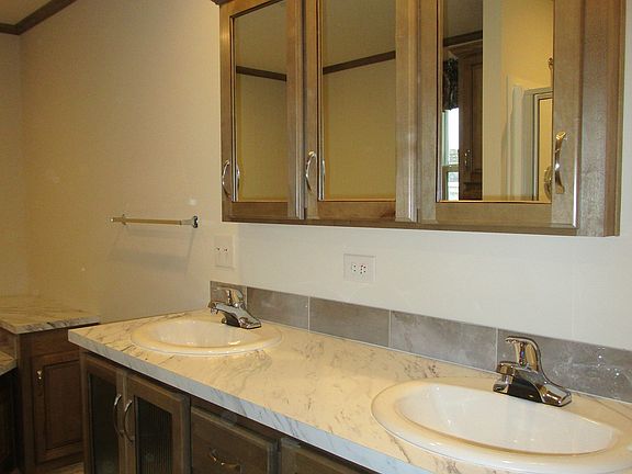4th image of 1250 Paree St #1106