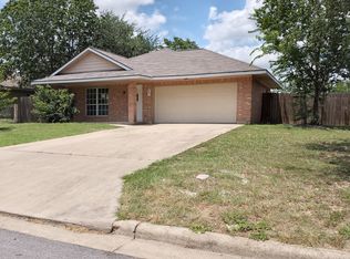 837 Eagles Way, Leander, TX 78641