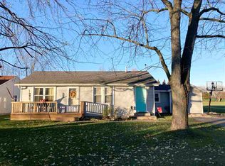 108 Deens Ln, Bay City, MI 48706