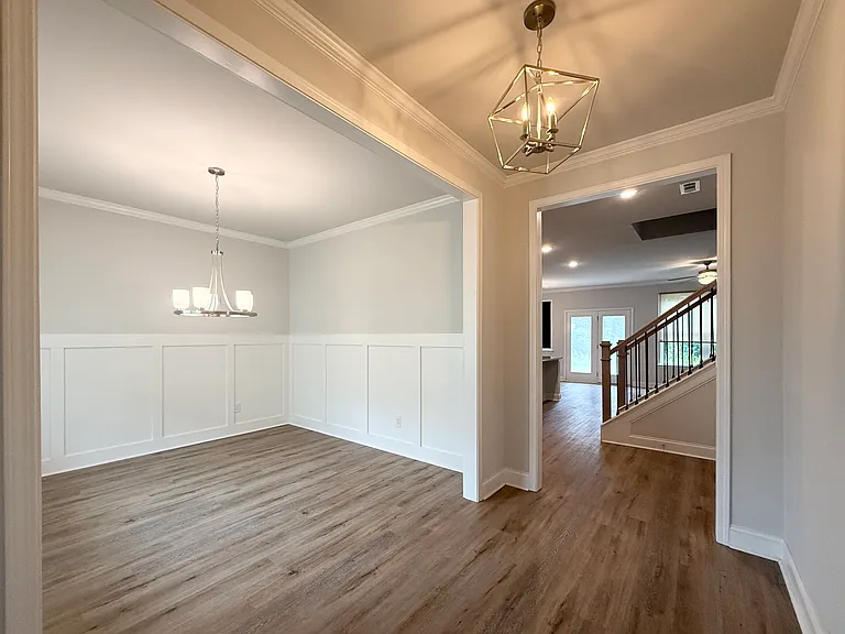 7316 Rocklin Ln — Photo 2