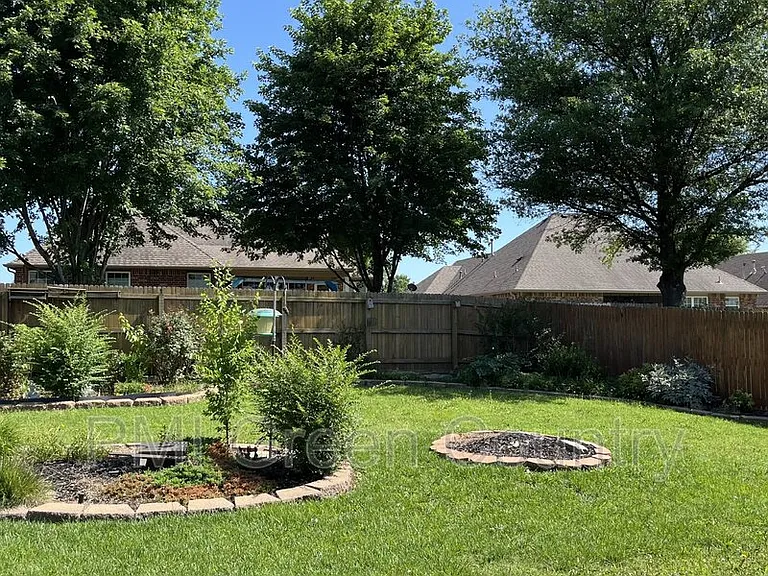 7305 E Indianola St — Photo 24
