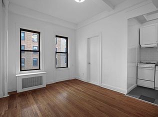 19 W 69th St APT 802, New York, NY 10023