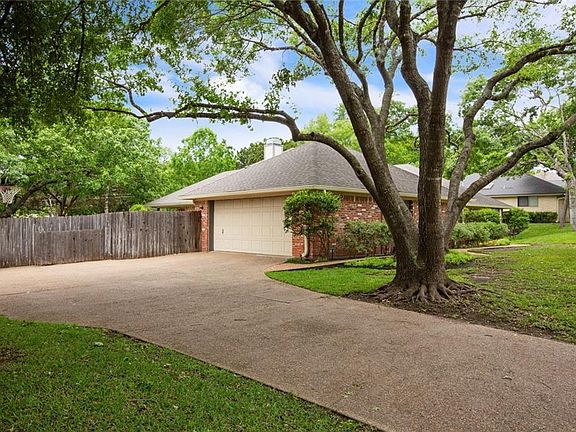 4th image of 204 Trailwood Dr
