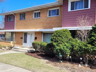 2531 W Howard St APT B, Chicago, IL, 60645