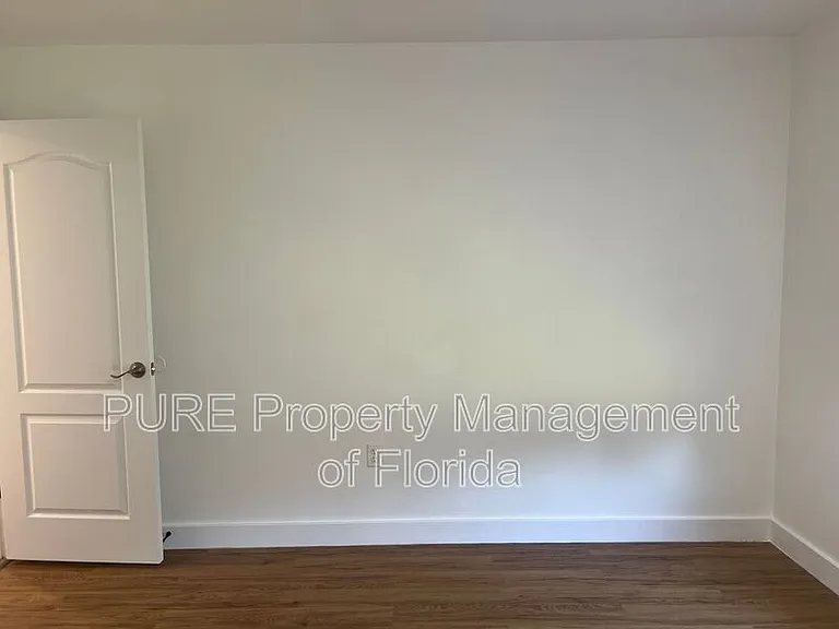 14232 SW 8th Ave — Photo 48