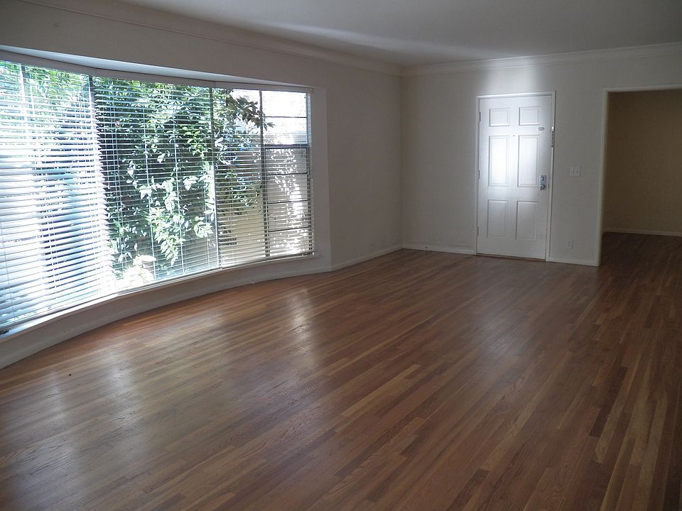 1st image of 172 S Orange Grove Blvd APT 121