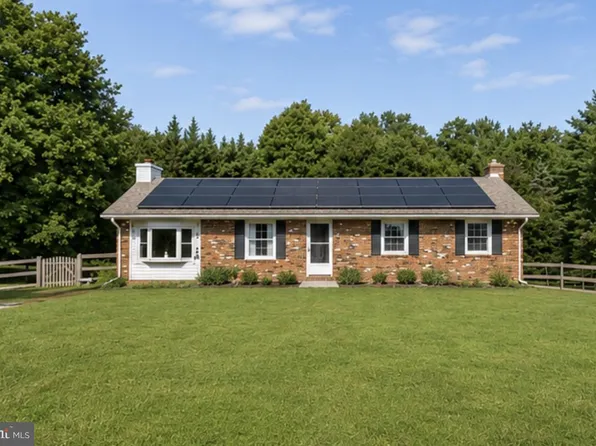 5886 Woodbine Rd, Woodbine, MD 21797