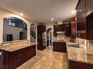 364 Parkvillage Ave, Fairview, TX 75069