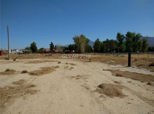 40 E Country Place Rd, Pahrump, NV 89060
