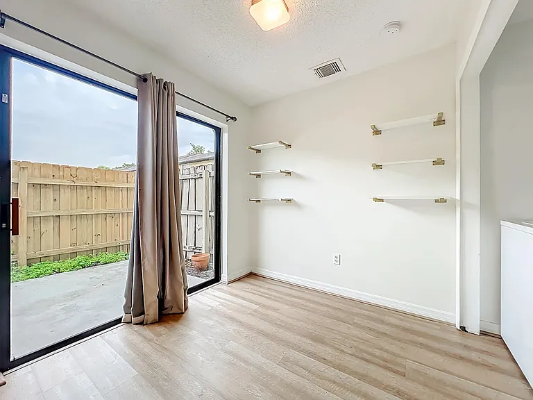7301 Cedar Creek Ct #66 — Photo 16