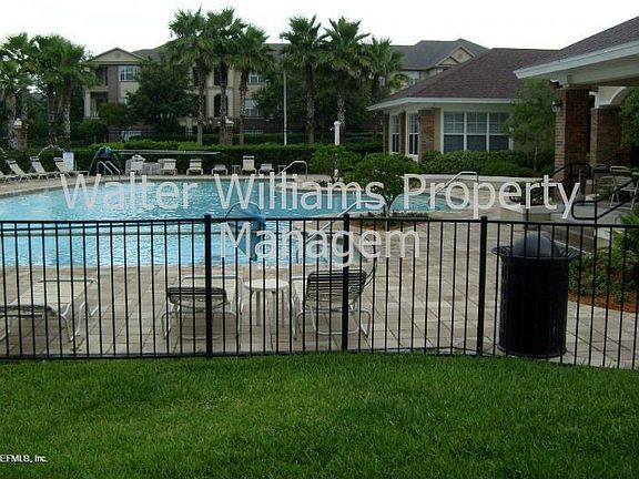 4th image of 7801 Point Meadows Dr Unit 8109