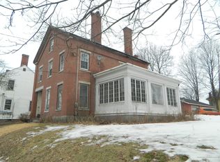 123 Essex St, Bangor, ME 04401