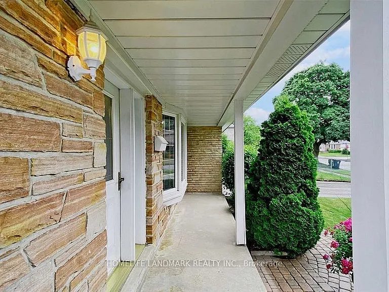 3 Knockbolt Cres — Photo 2