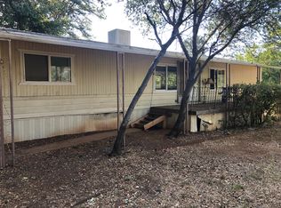 6593 Turtle Ln, Redding, CA 96002