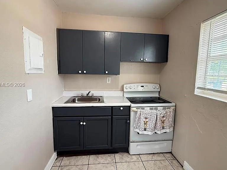 6901 NW 8th Ave #5 — Photo 2