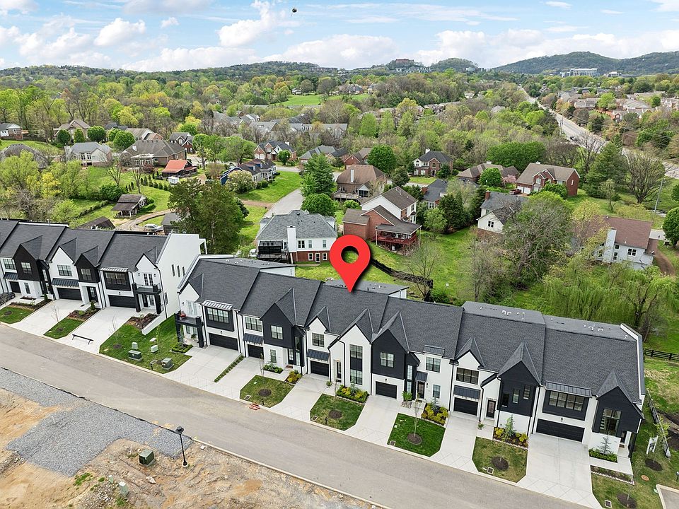 1st image of 112 Shadow Springs Dr