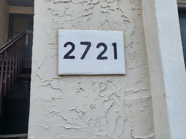 2721 Hidden Lake Blvd, Sarasota, FL