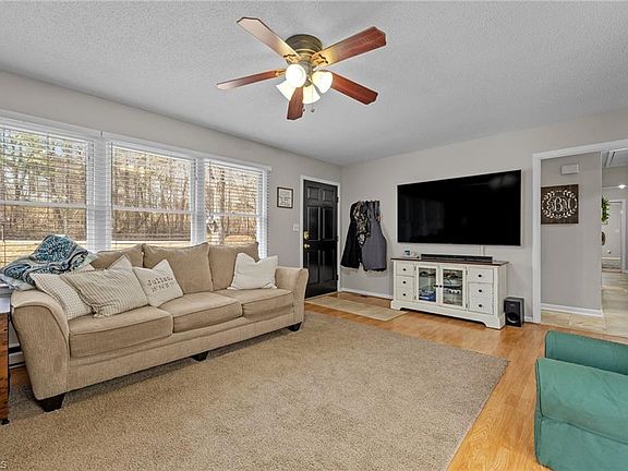 5th image of 5403 Woodlane Dr