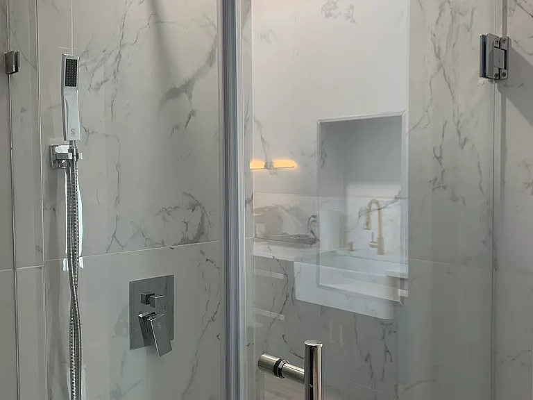 220 Tremont St #2C — Photo 12