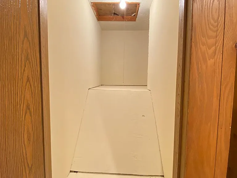 1669 Summit St #1675 — Photo 11