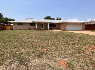 407 N Nevada St, Weatherford, OK 73096