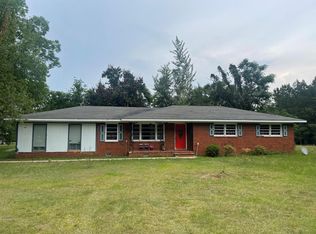 295 Holman Rd, Sumter, SC 29153