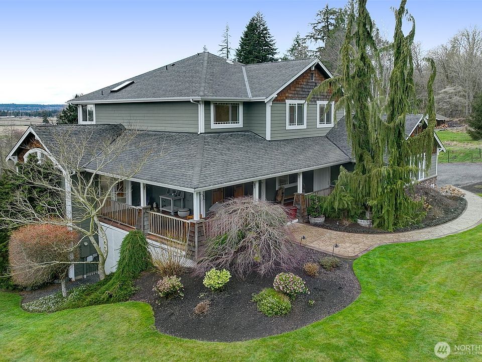 1st image of 10826 76th Drive NE