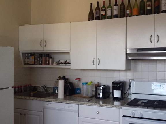 2nd image of 30 Reedsdale St