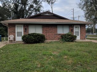 3900 Wright Ave, Saint Ann, MO 63074