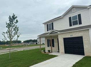 10429 Debbie Dr, Maumelle, AR 72113