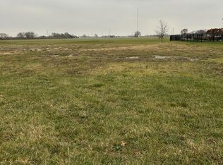 5514 Eagles Landing Dr, Oregon, OH 43616