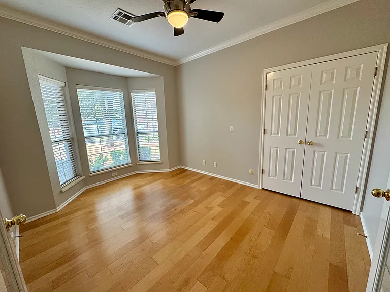 4005 NE 138th St — Photo 21