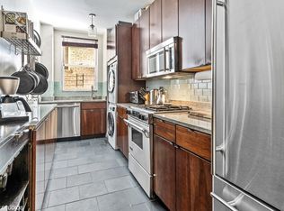588 W End Ave APT 3B, New York, NY