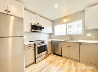 6350 Willoughby Ave #9A, Los Angeles, CA 90038