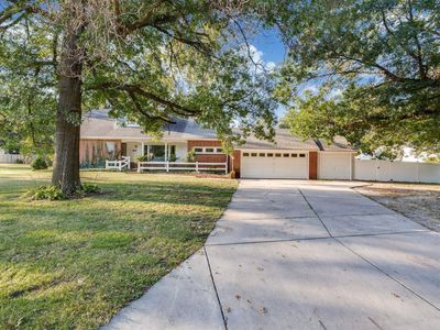 3 Indian Ln, Newton, KS, 67114