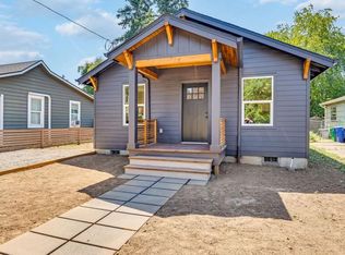 5810 SE Mitchell St #A, Portland, OR 97206